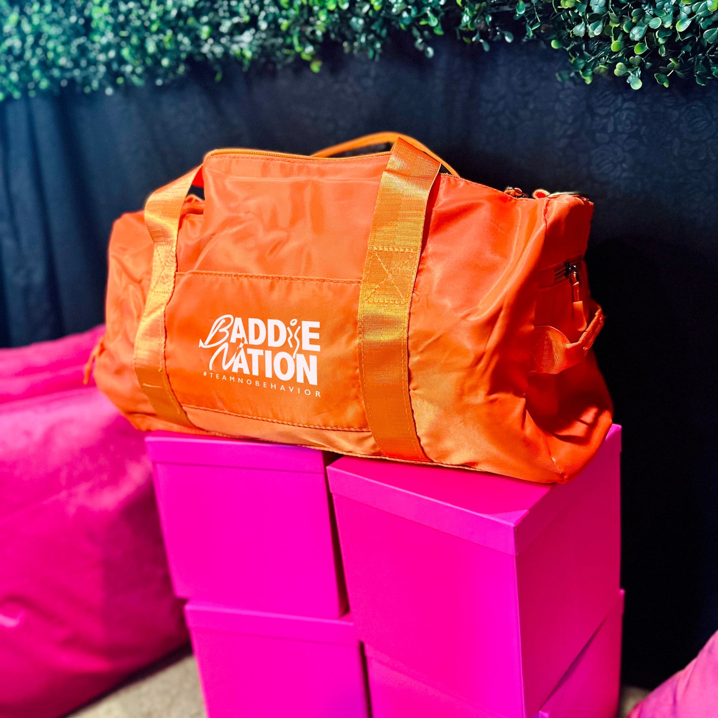 Baddie Travel Bag with Shoe Compartment (Various Colors)