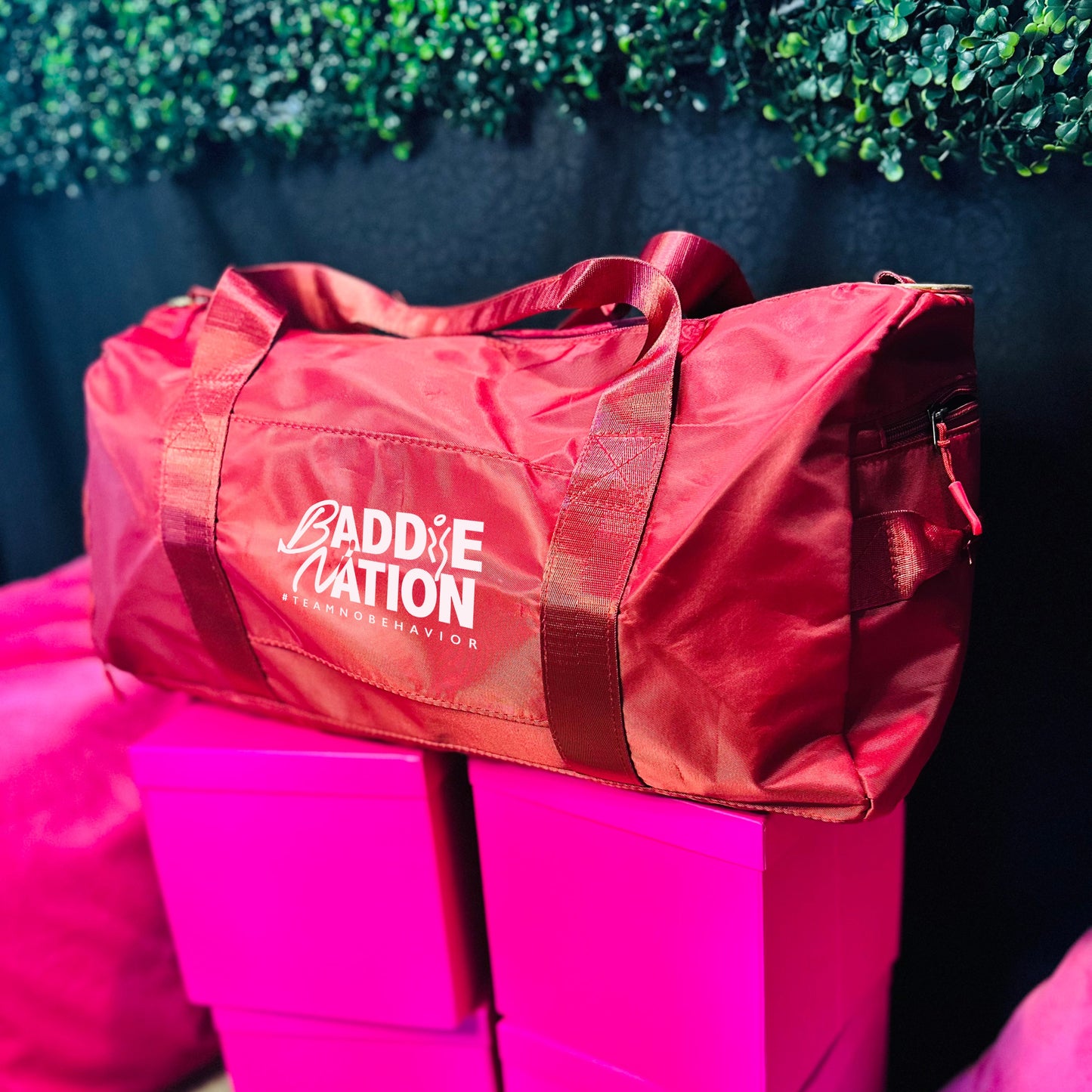 Baddie Travel Bag with Shoe Compartment (Various Colors)